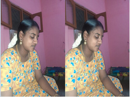 Tamil Wife Handjob and Boobs Pressing