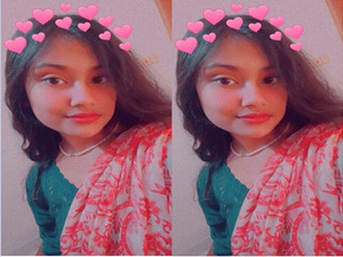 Sexy Indian Girl Shows Nude Body