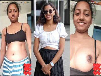 Cute Indian Girl Shows her Boobs On VC